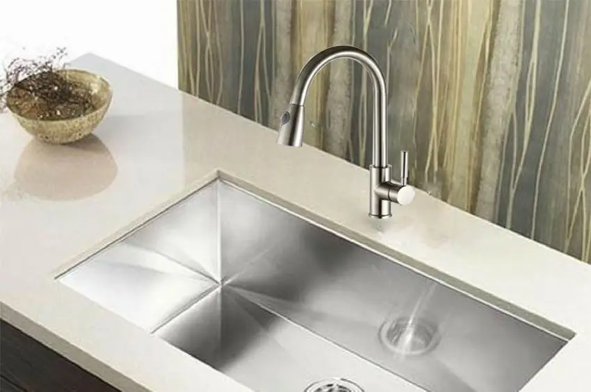 Vòi rửa bát Canzy CZ-906